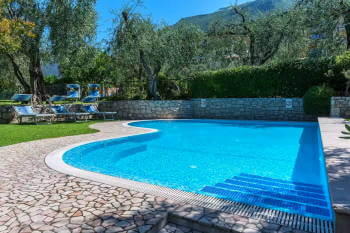 Foto del resicence La Pergola con piscina